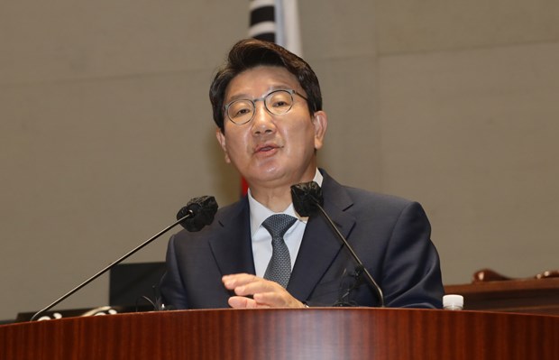 Hàn Quốc: Quyền chủ tịch đảng cầm quyền đệ đơn từ chức